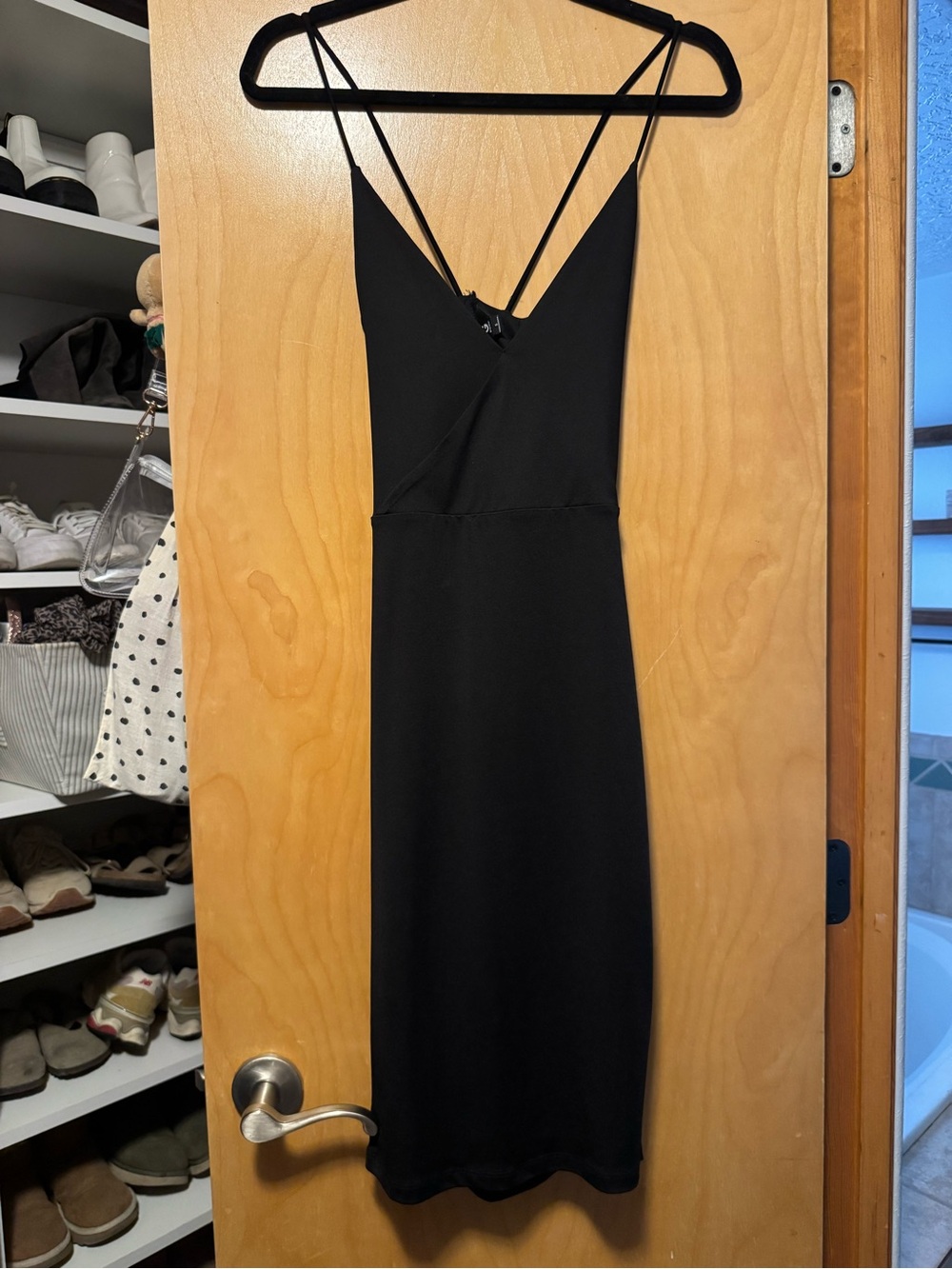 G by Guess Black Strappy V-Neck Midi Dress